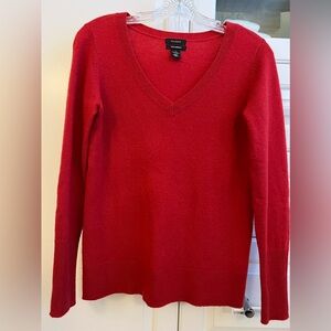 Nordstrom brand Halogen 100% Cashmere V-neck sweater.